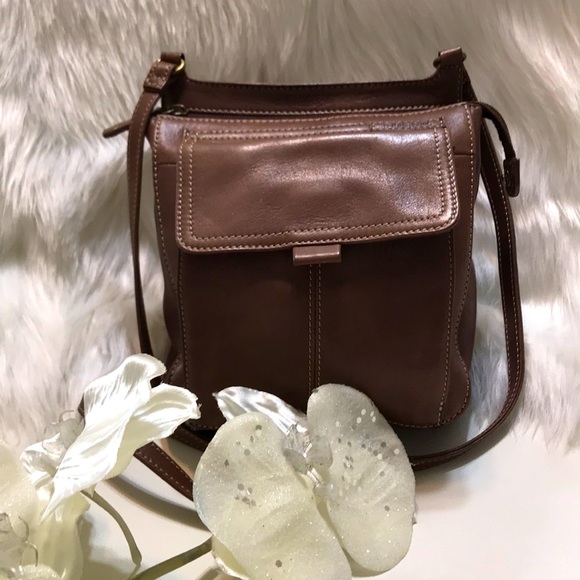 Fossil Handbags - FOSSIL BROWN LEATHER CROSSBODY BAG